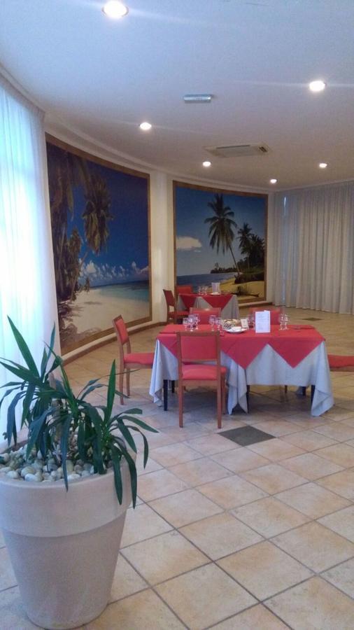 Hotel Minerva Brindisi Exteriér fotografie