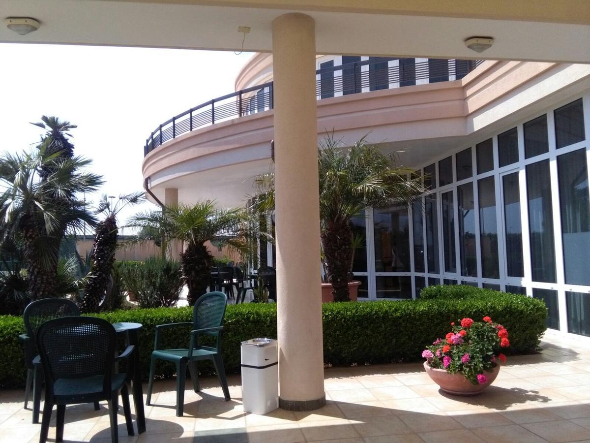 Hotel Minerva Brindisi Exteriér fotografie