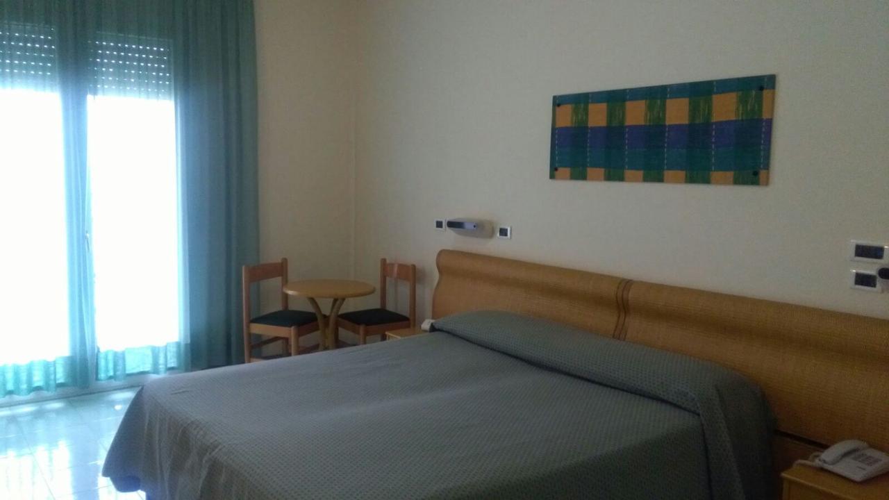 Hotel Minerva Brindisi Exteriér fotografie
