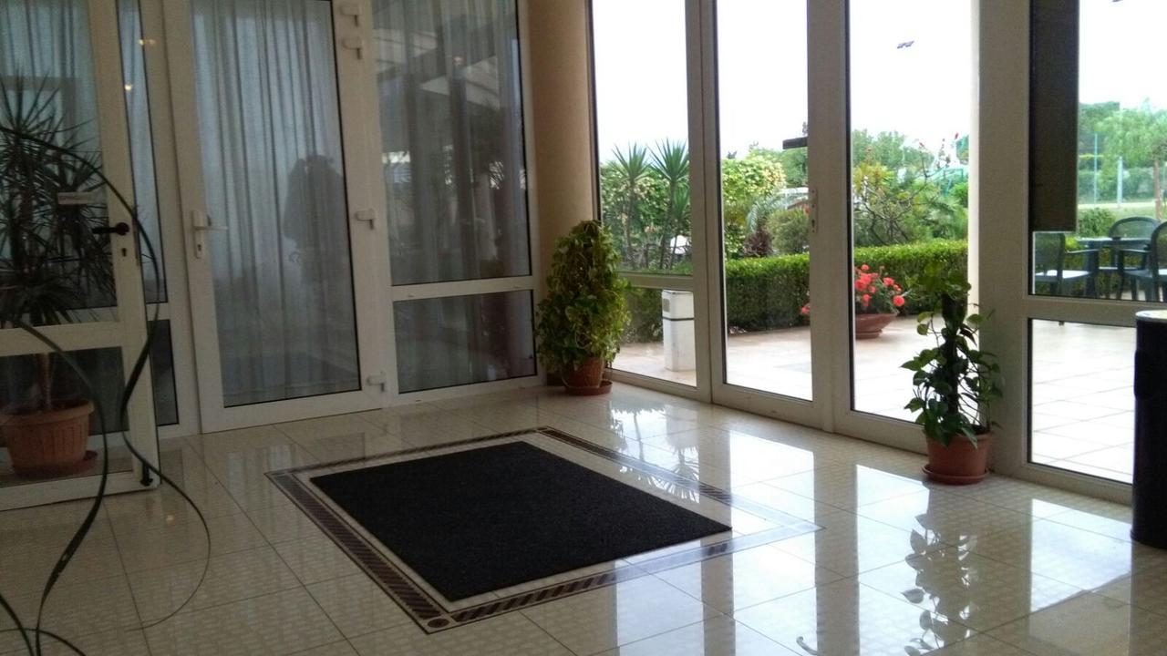 Hotel Minerva Brindisi Exteriér fotografie