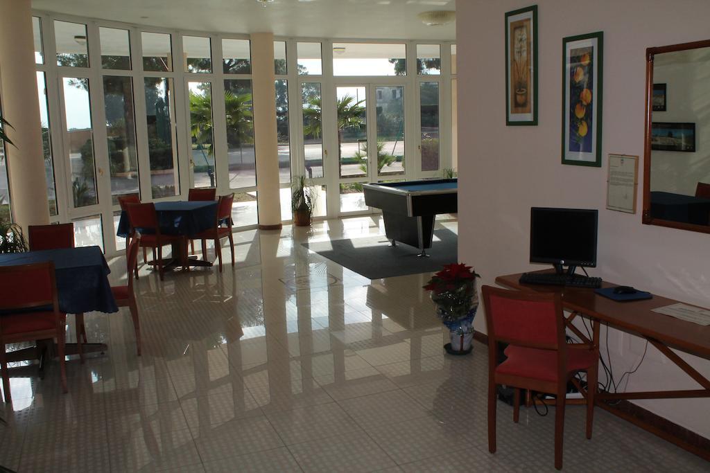 Hotel Minerva Brindisi Exteriér fotografie